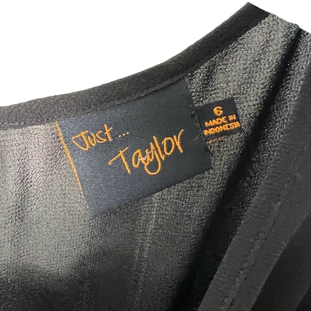 JUST…TAYLOR Lace Overlay Dress Size 6 - Picture 5 of 7